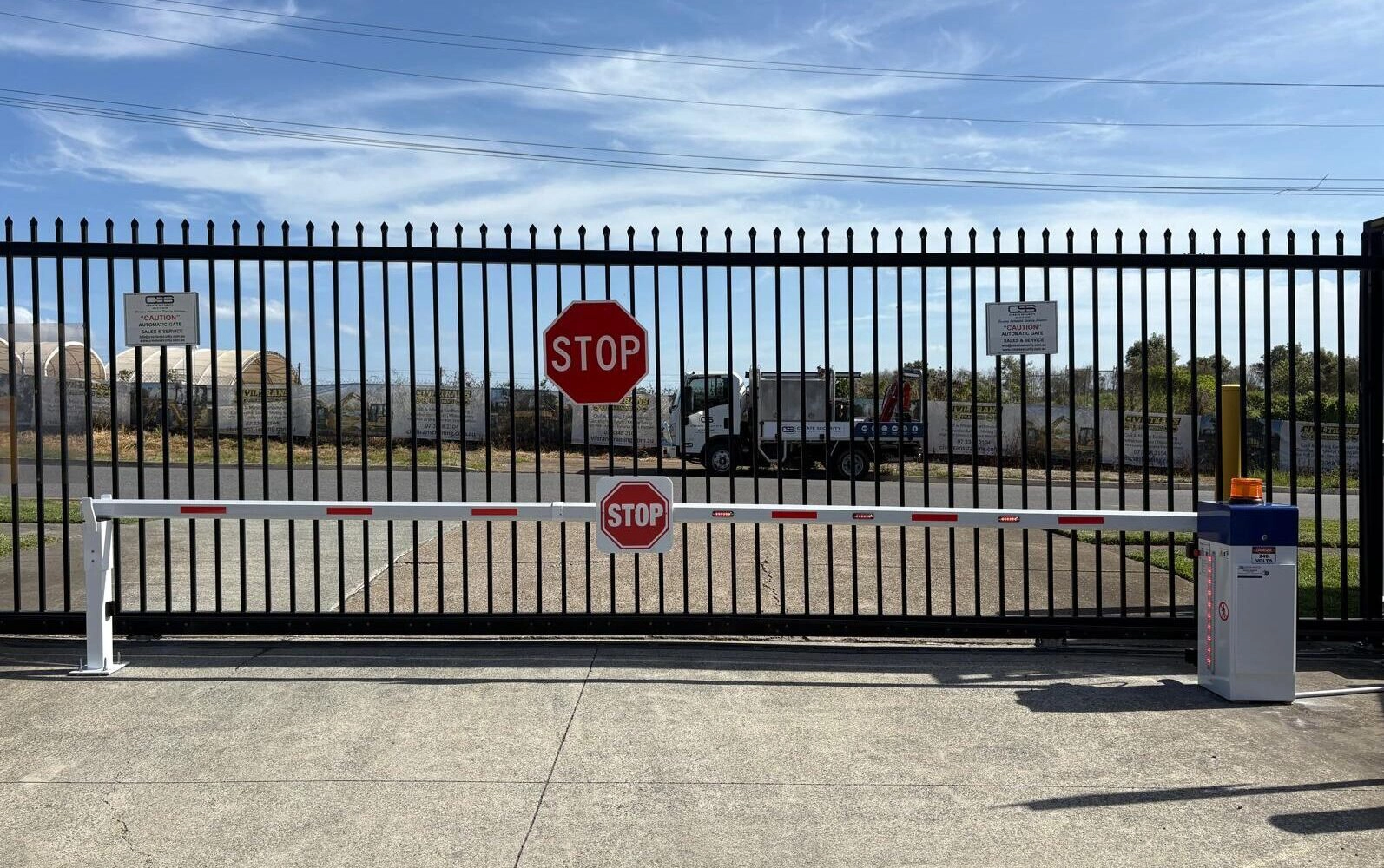 boom gates gold coast