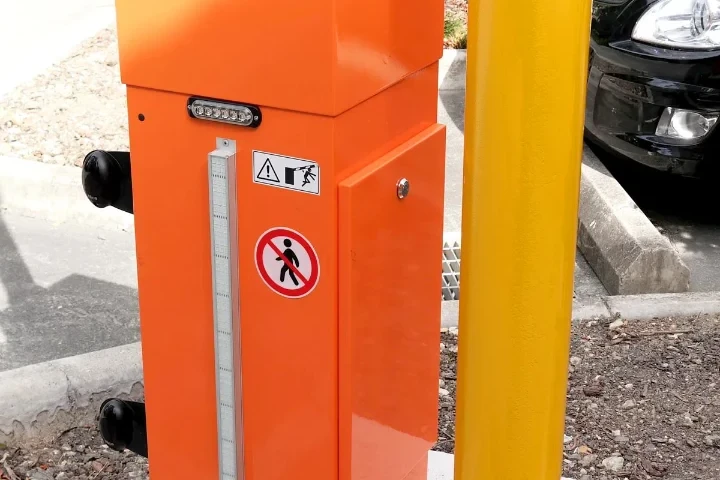 fixed bollards brisbane & qld