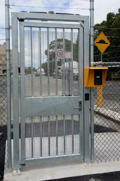 pedestrian control gate
