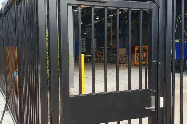 pedestrian control swing gates brisbane qld