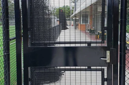 pedestrian control swing gates brisbane qld