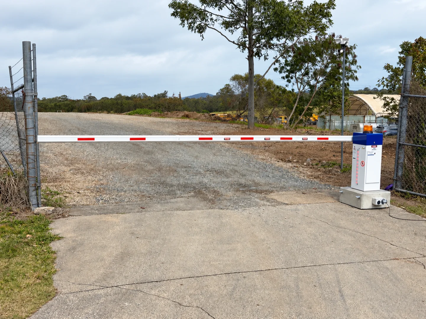 portable boom gates qld 240v
